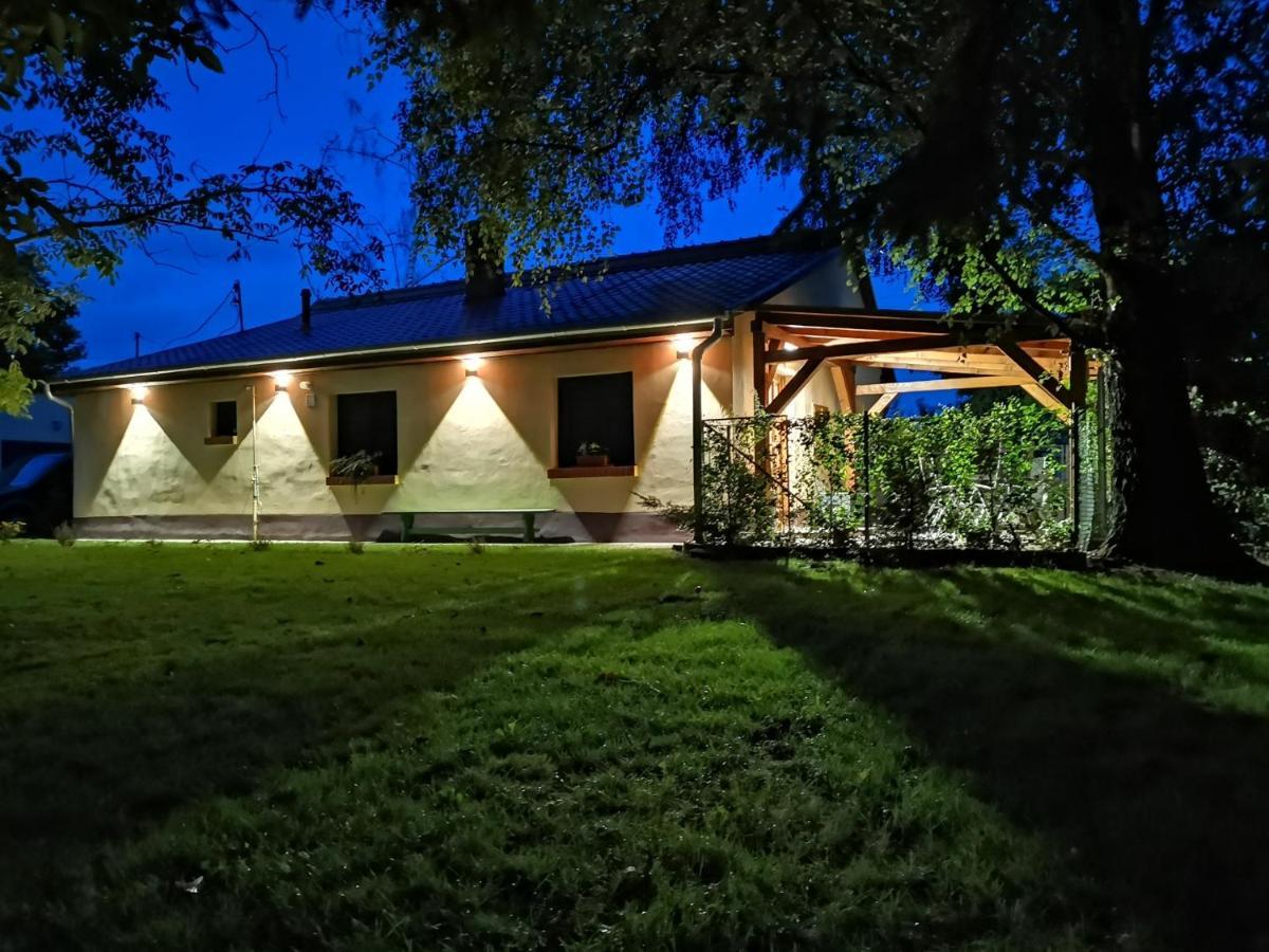 Szent Erzsebet Apartmanhaz Kecskemet Exterior photo