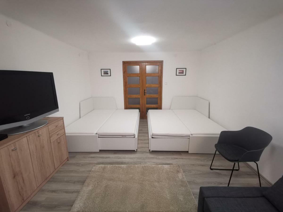 Szent Erzsebet Apartmanhaz Kecskemet Exterior photo